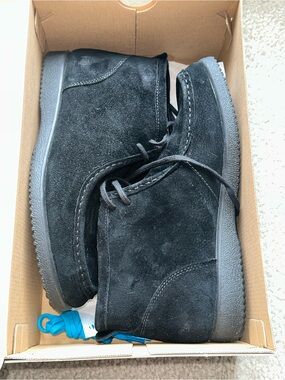 Hush Puppies Black Suede Chukka Boots